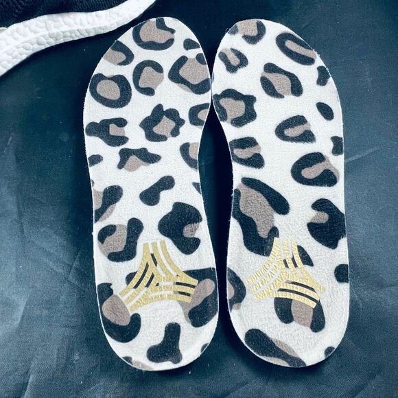 NEW ADIDAS Ultraboost MID Black Tan Animal Print insoles Womens 7.5 US 39 1/3 EU - Picture 4 of 16